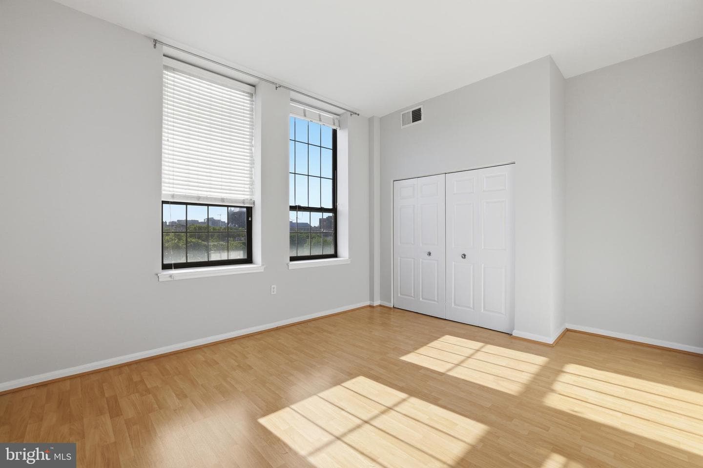 1011 Hunter Street #c-4 photo 16