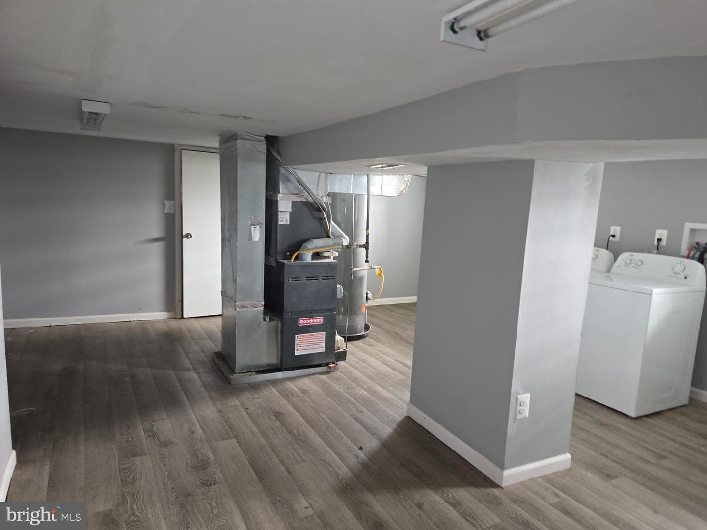 4002 Mortimer Avenue photo 24