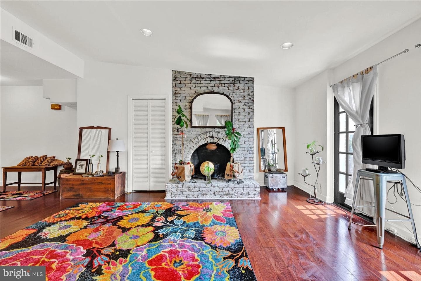 1227 Park Avenue #9 photo 8