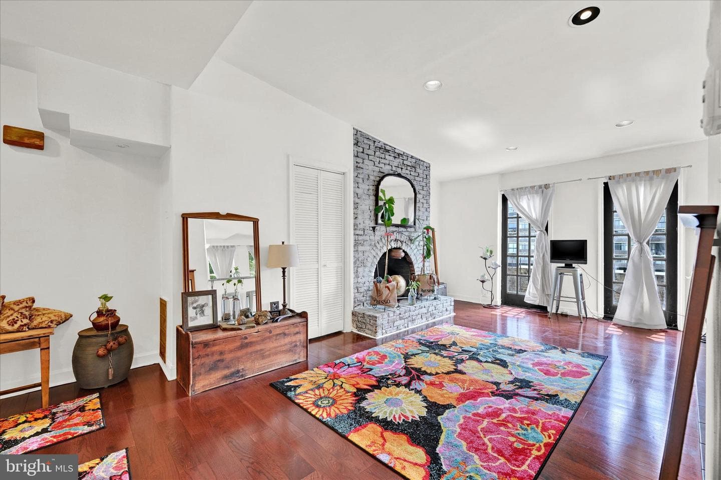 1227 Park Avenue #9 photo 9