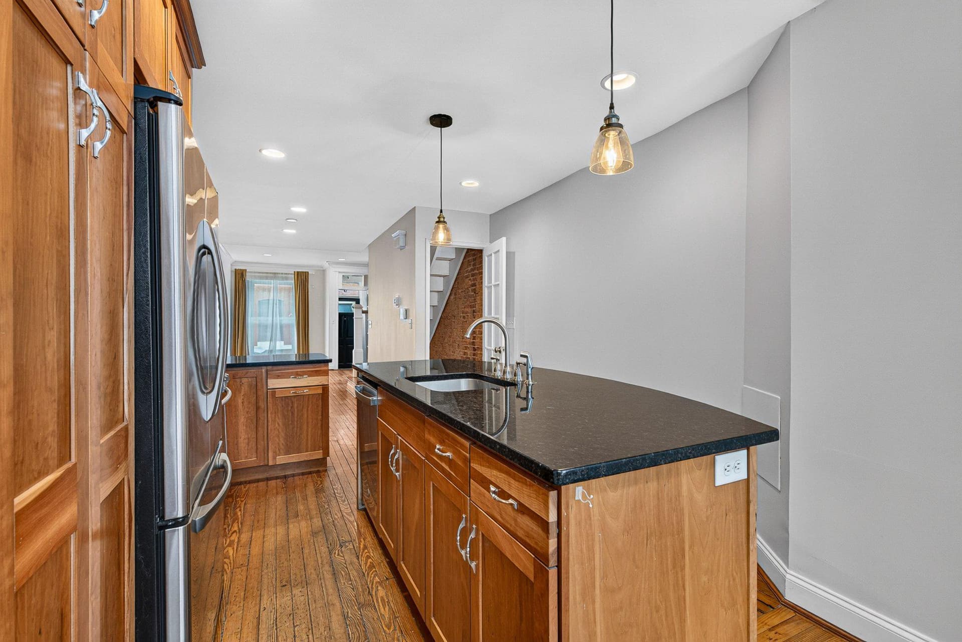 8 N Decker Avenue photo 11