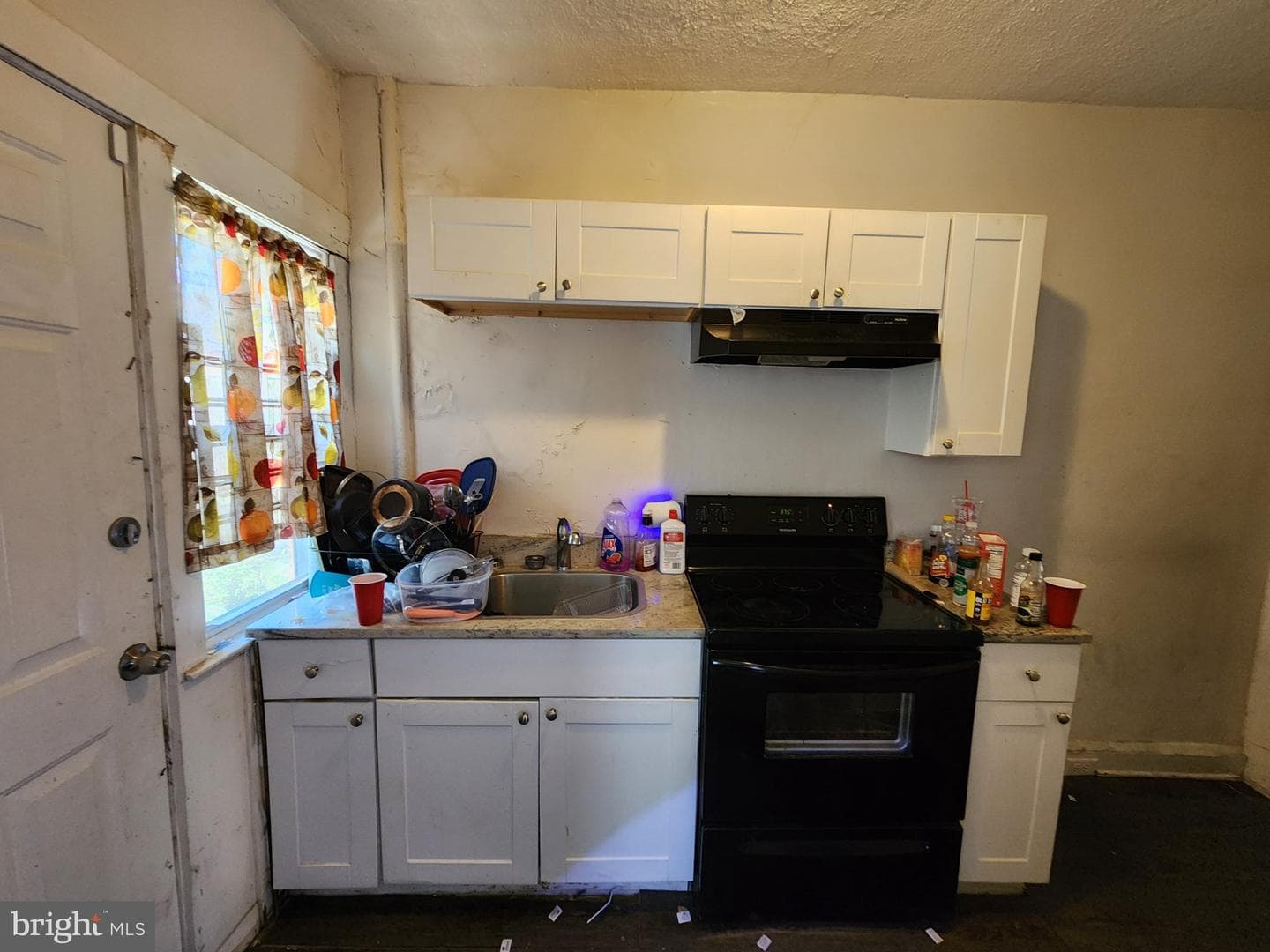 525 Sheridan Avenue photo 23