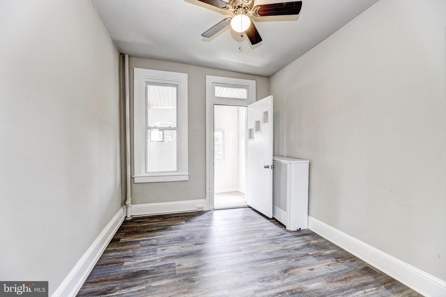3611 W Garrison Avenue photo 20
