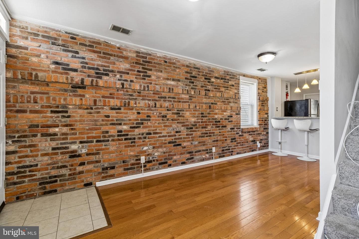 40 E Barney Street photo 15