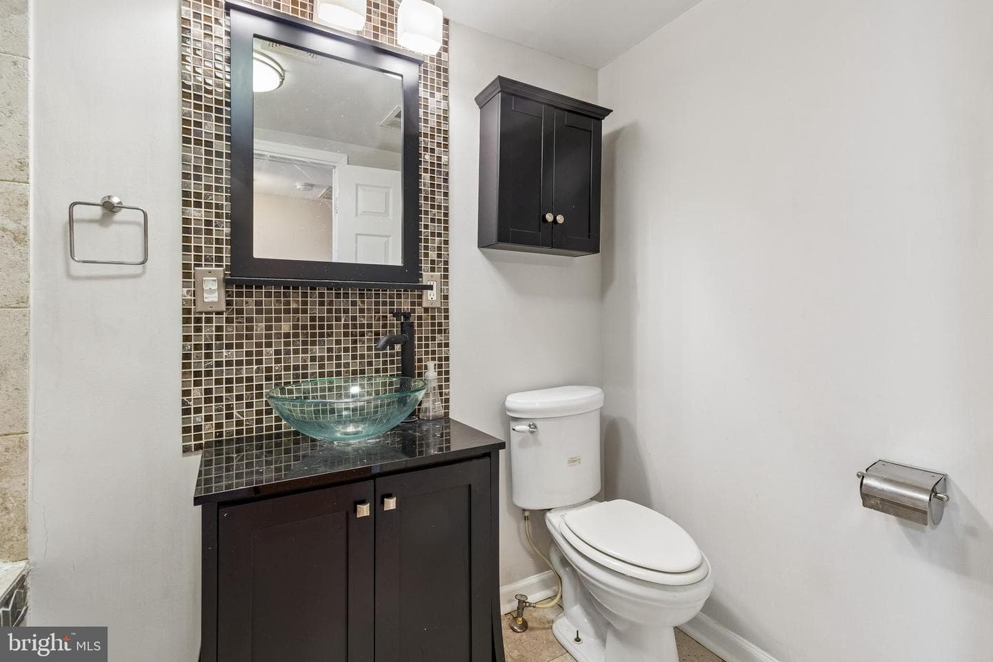 40 E Barney Street photo 20