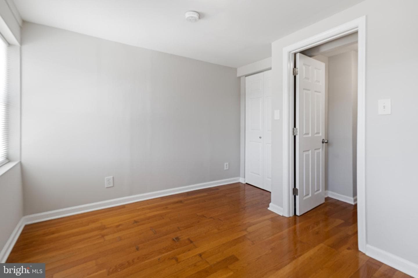 40 E Barney Street photo 24