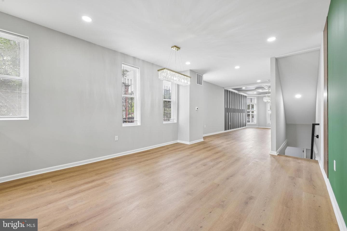 1801 N Fulton Avenue photo 16