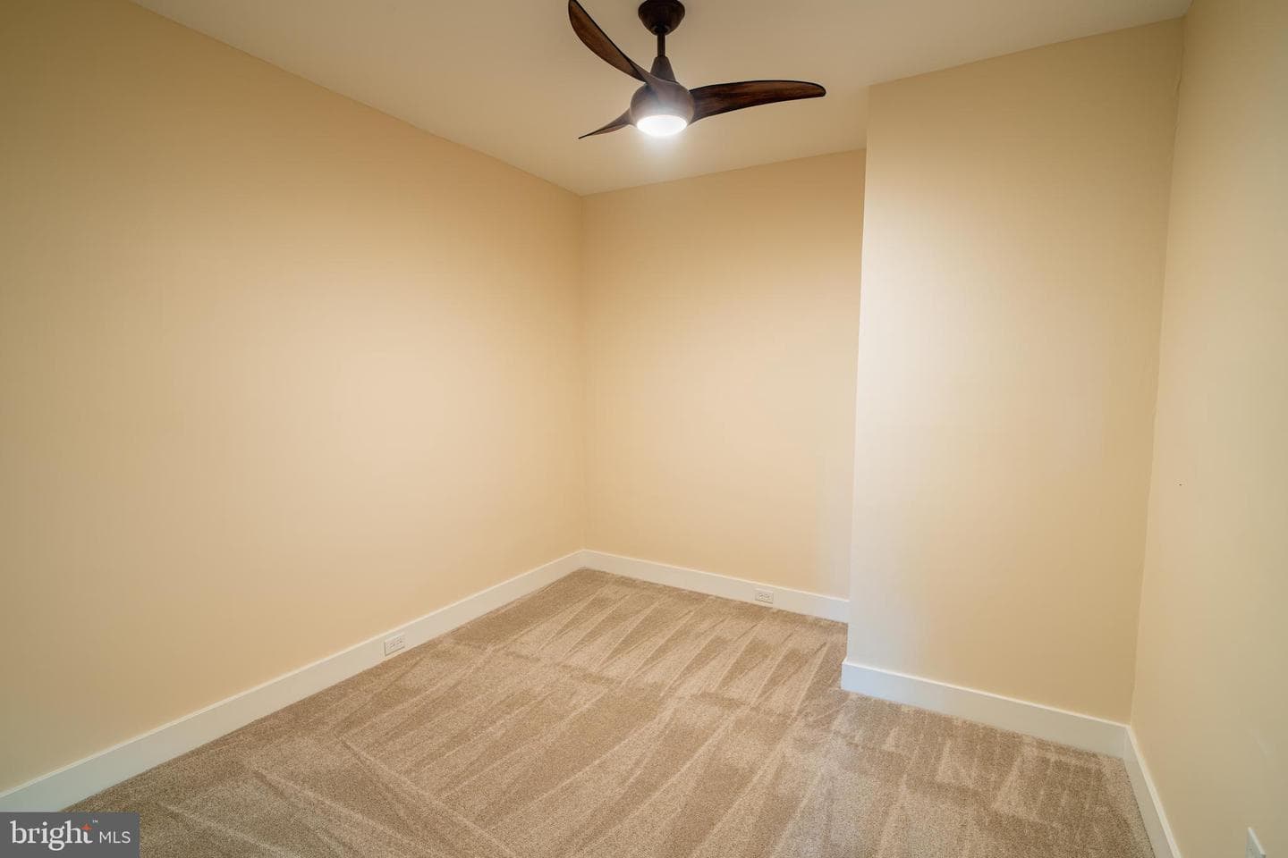 1230 W 37th Street photo 29