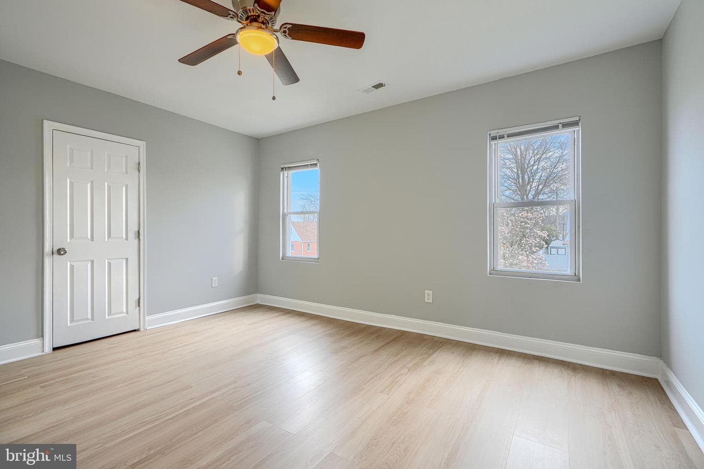 3802 Fernhill Avenue photo 40