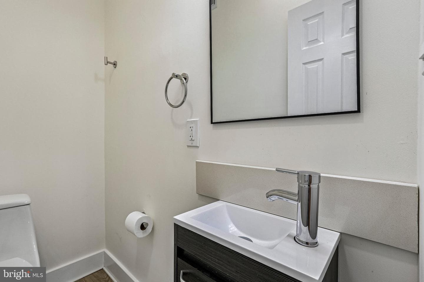 3007 Presstman Street photo 14