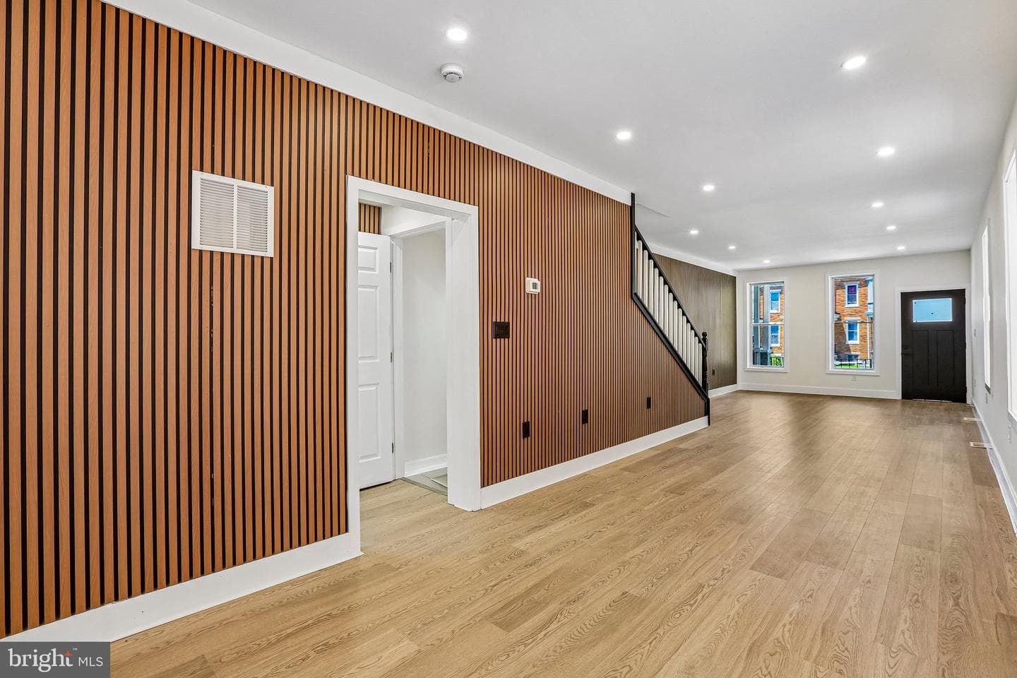 3007 Presstman Street photo 7