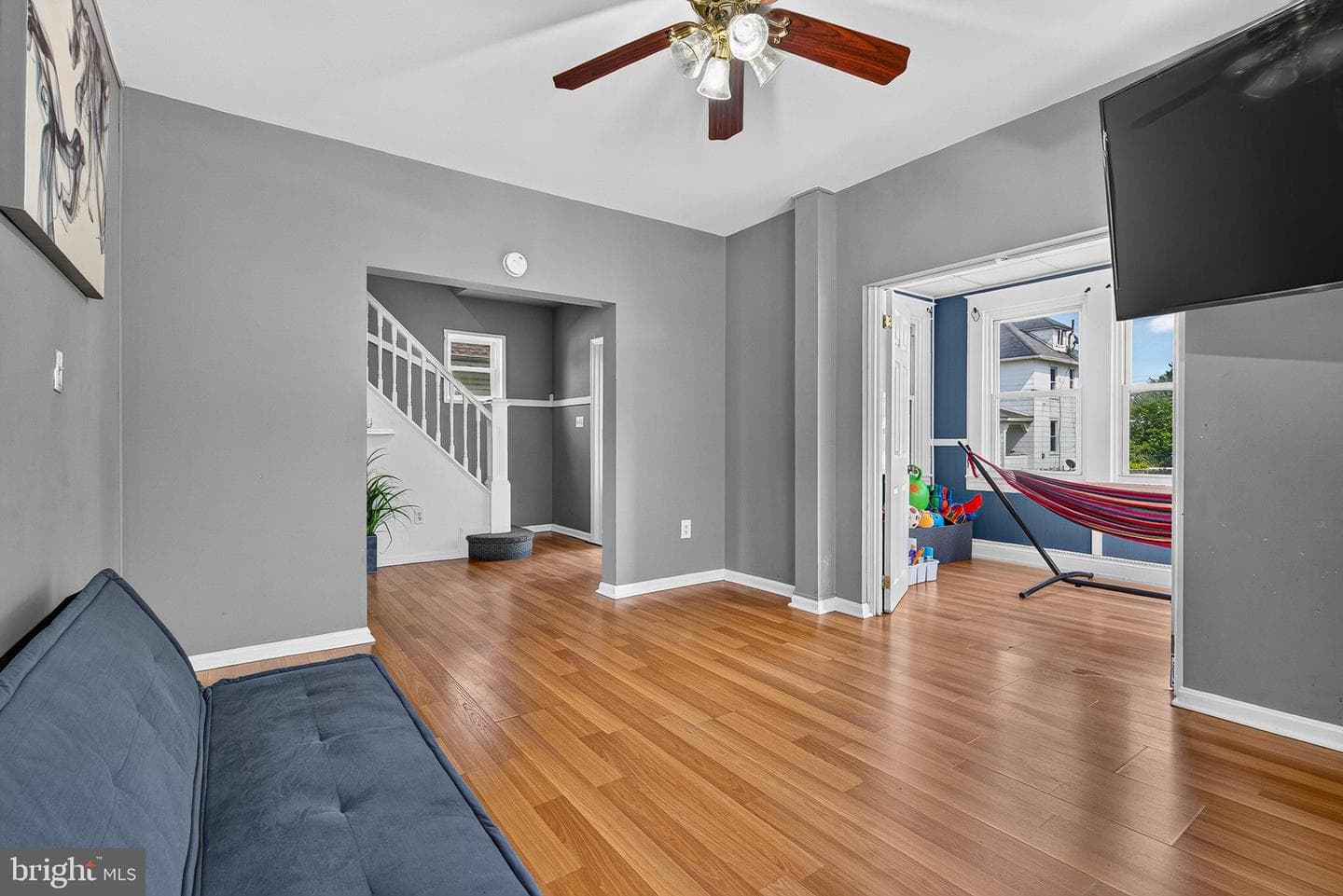 6704 Graceland Avenue photo 10