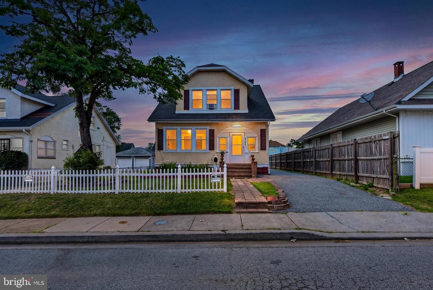 6704 Graceland Avenue photo 3