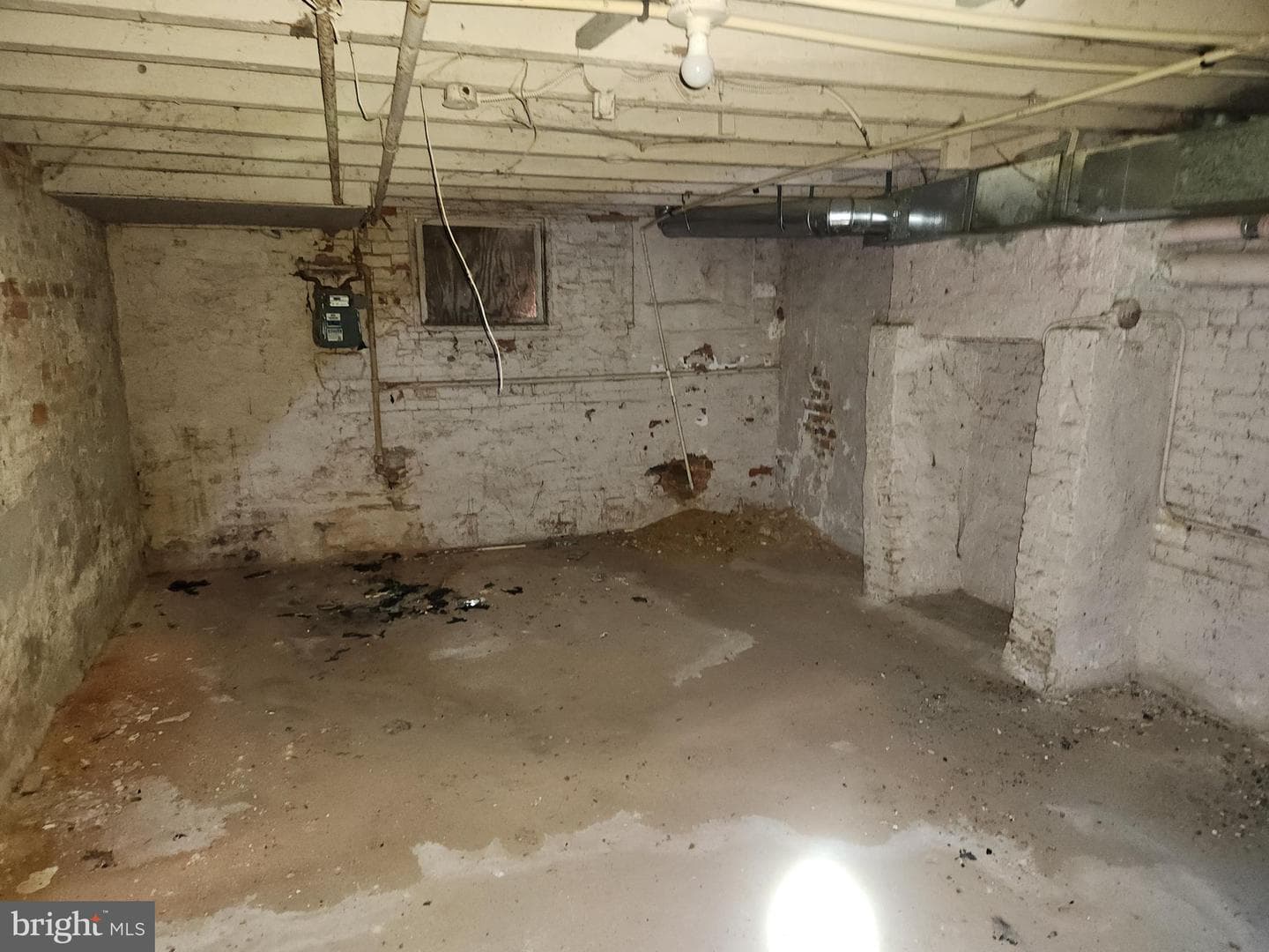 2224 Wilkens Avenue photo 12