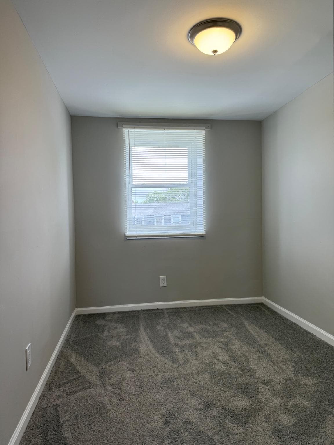 2908 Mallview Road photo 19