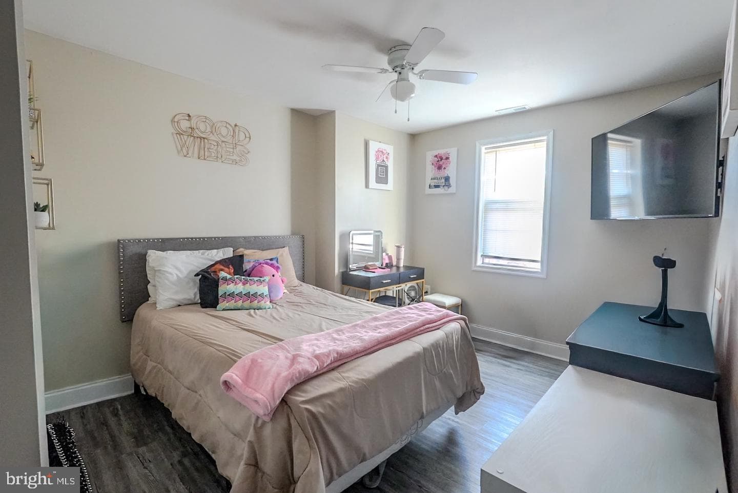 3915 Flowerton Road photo 8