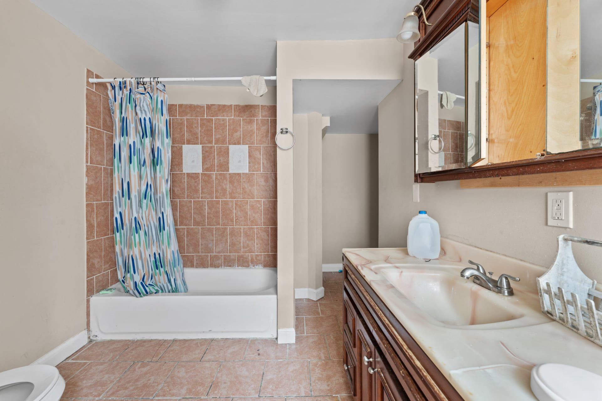 1210 E Eager Street photo 6