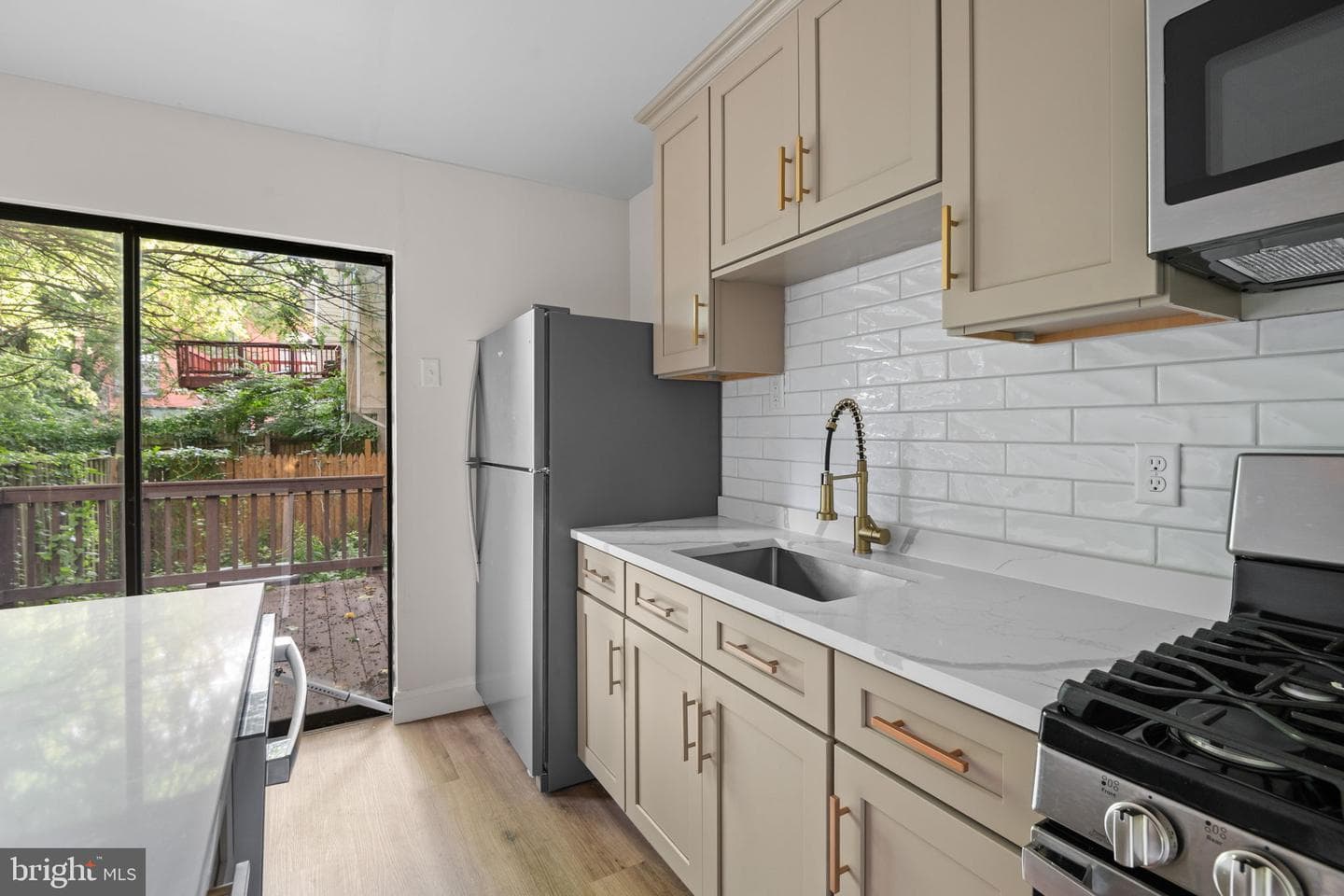 322 S Poppleton Street photo 10