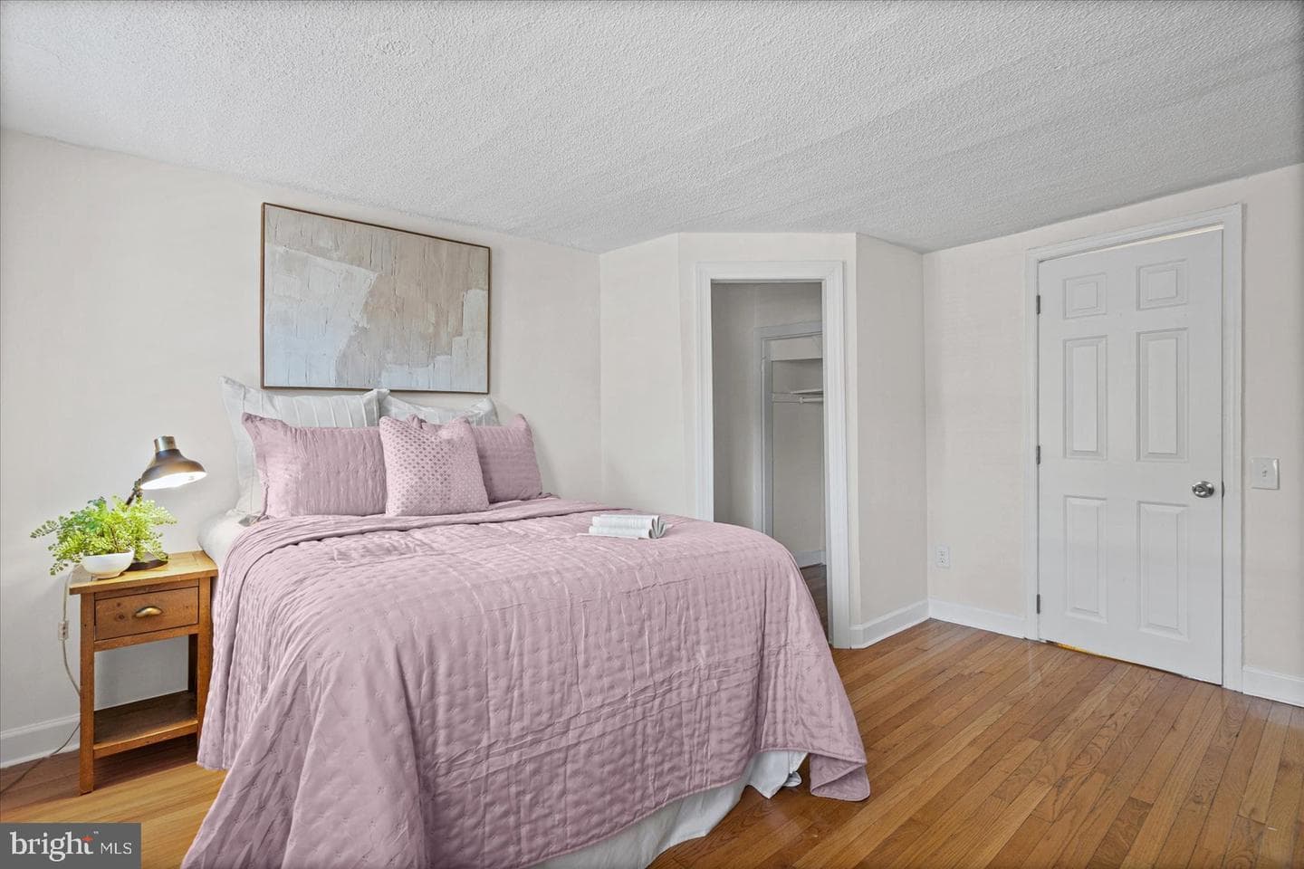 1504 William Street photo 23