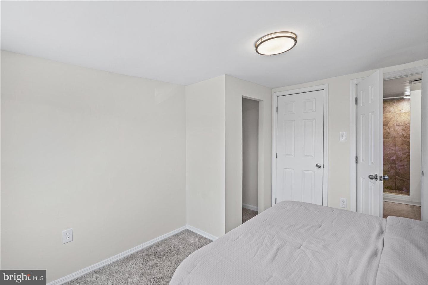 1504 William Street photo 31