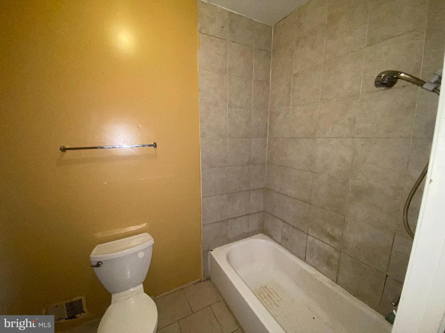 2221 Jefferson Street photo 9