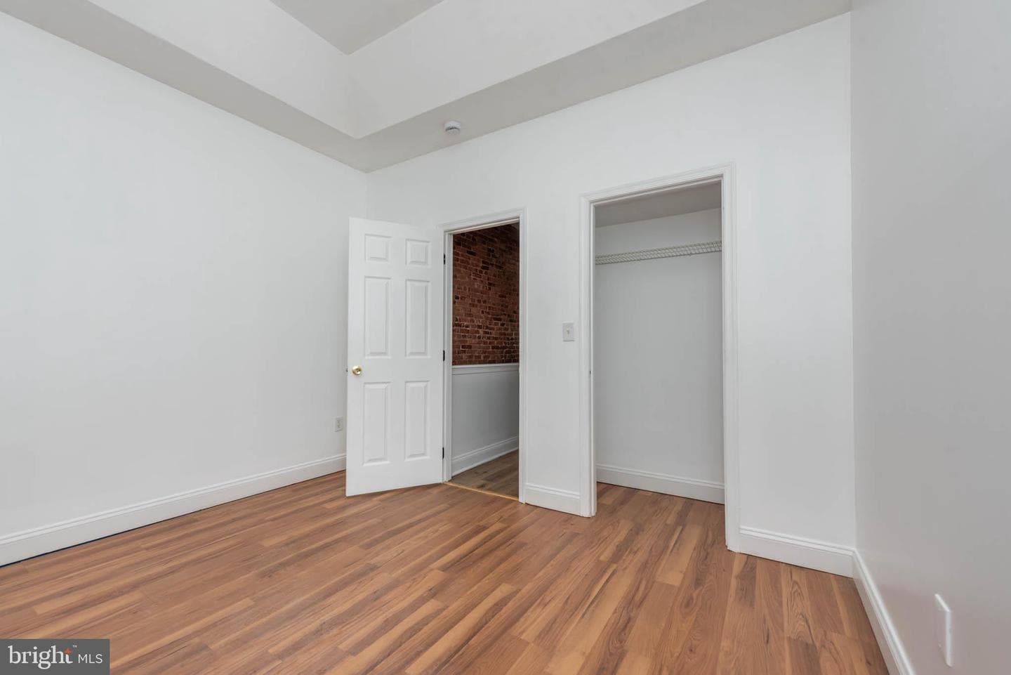 2520 E Eager Street photo 12