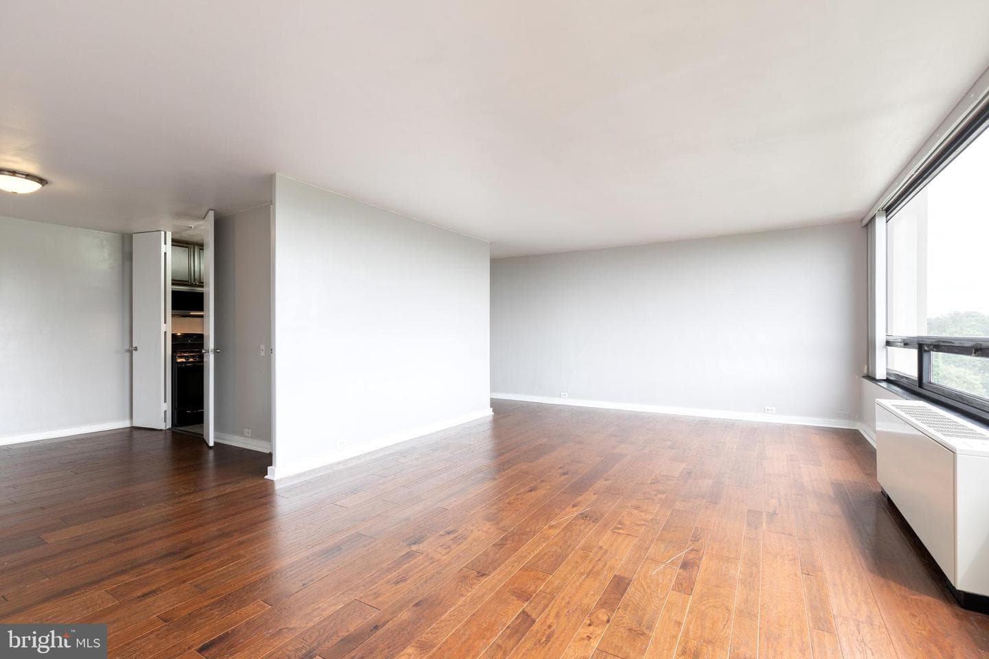 4000 N Charles Street #704 photo 10
