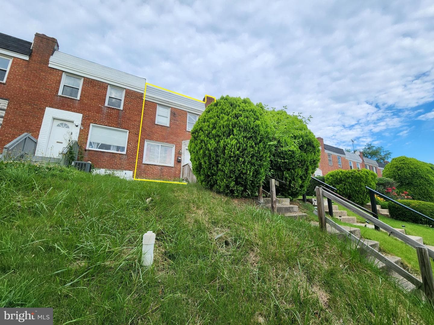 4119 Balfern Avenue photo 1