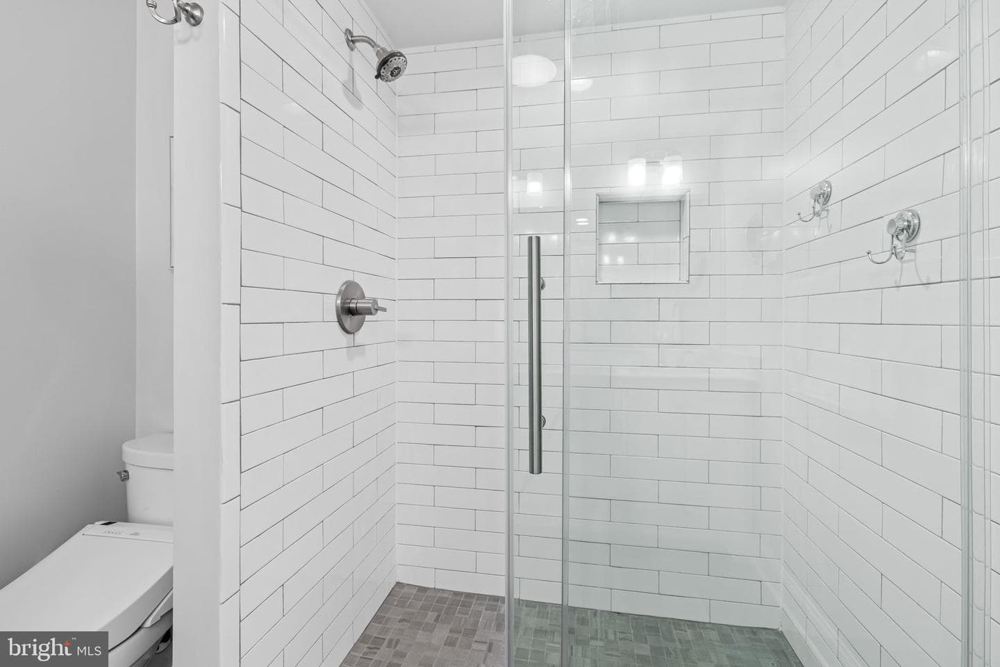 115 W Fort Avenue photo 29