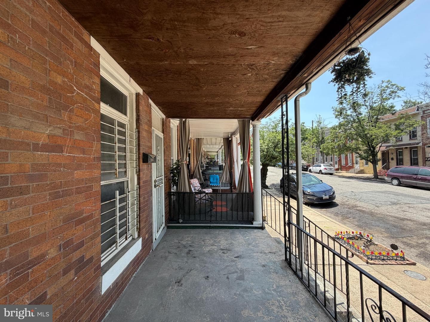 2203 Sidney Ave photo 3