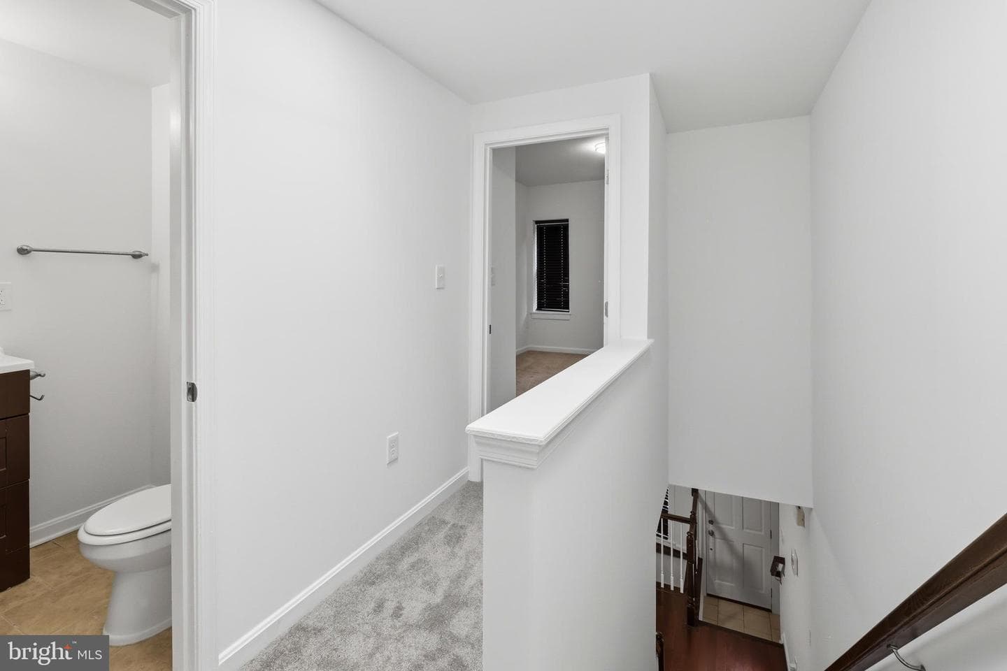 420 E Oliver Street photo 17