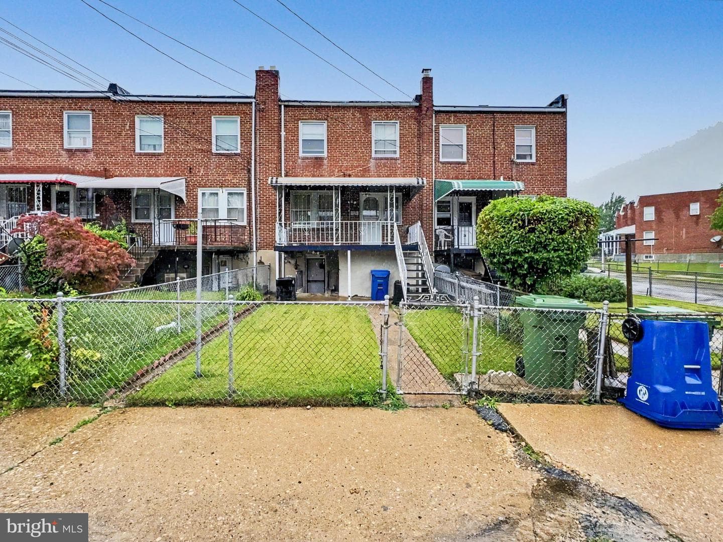 225 N Edgewood Street photo 2
