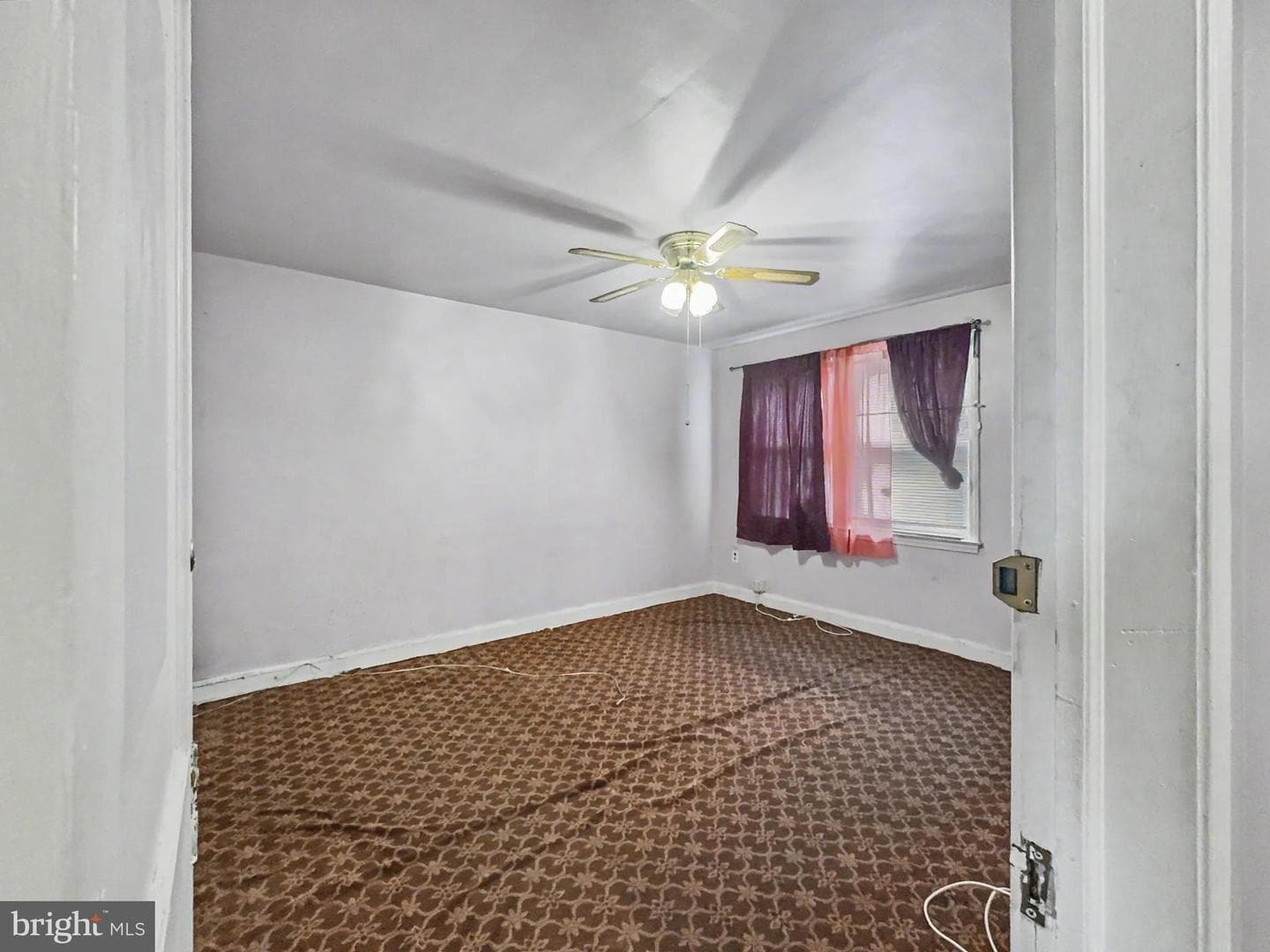 225 N Edgewood Street photo 4