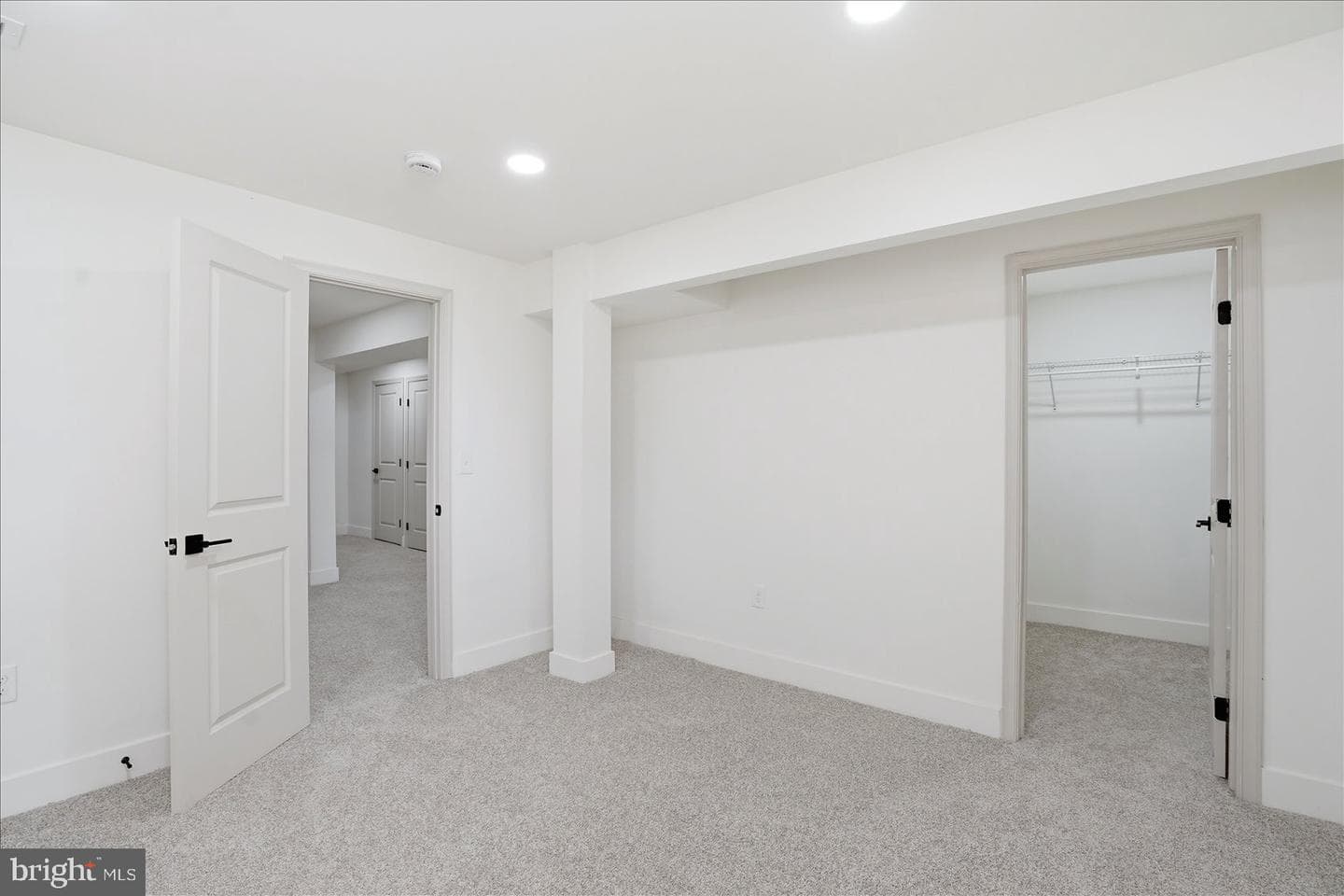 3818 Woodhaven Avenue photo 19