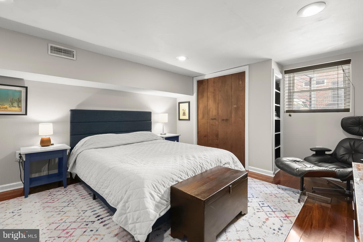 3200 E Lombard Street photo 59