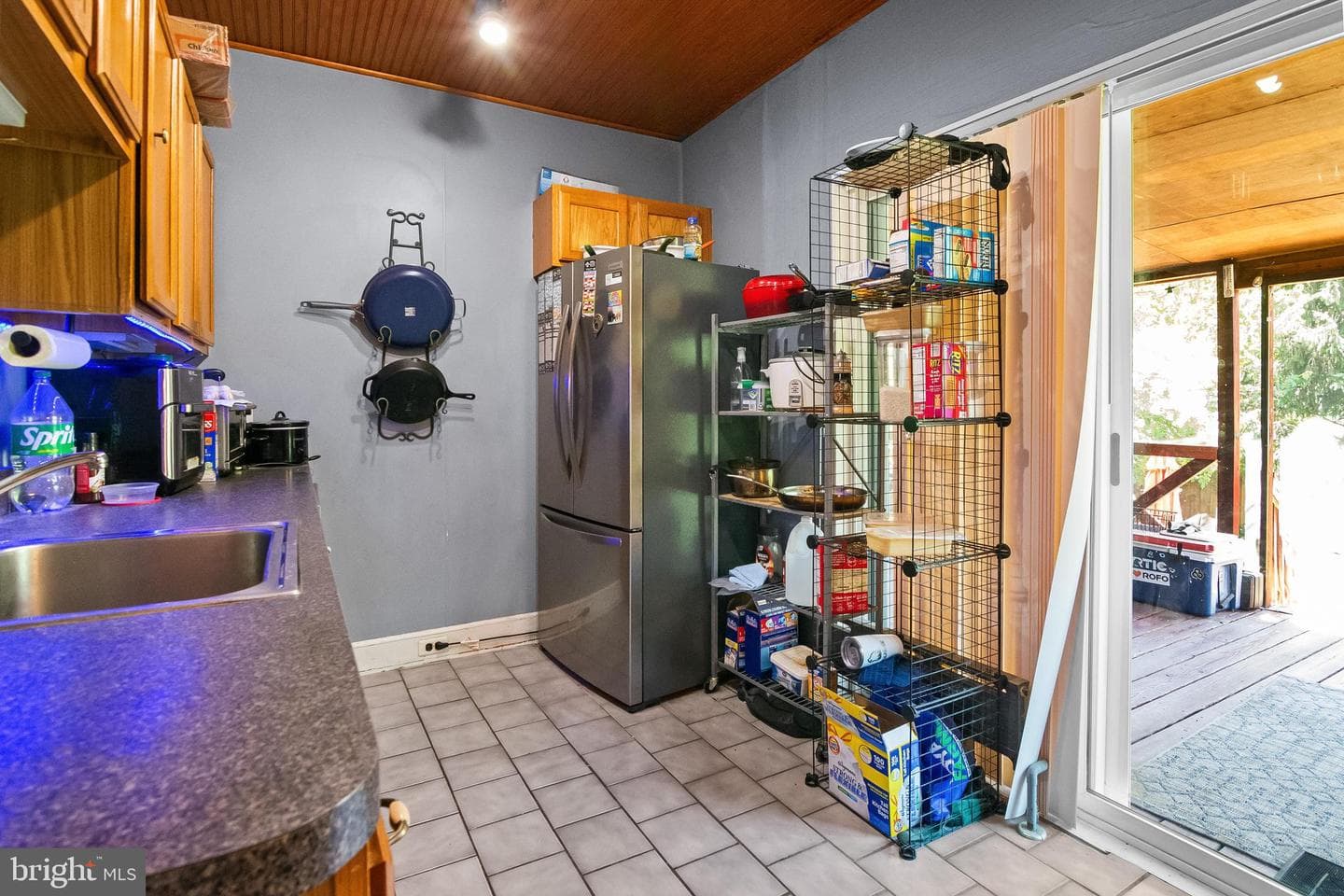 3311 Glenmore Avenue photo 10
