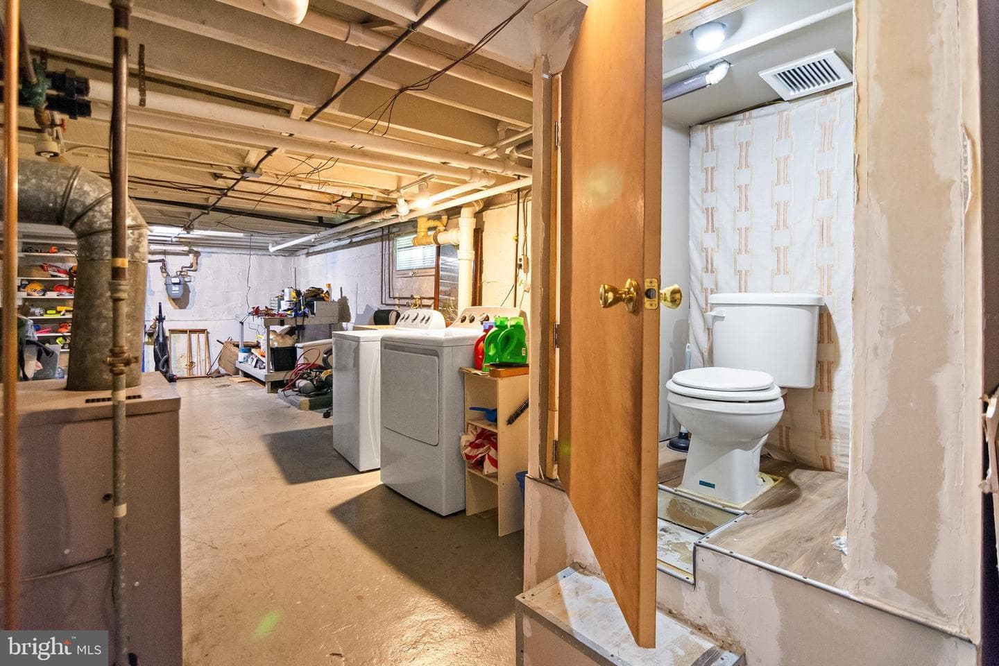 3311 Glenmore Avenue photo 26