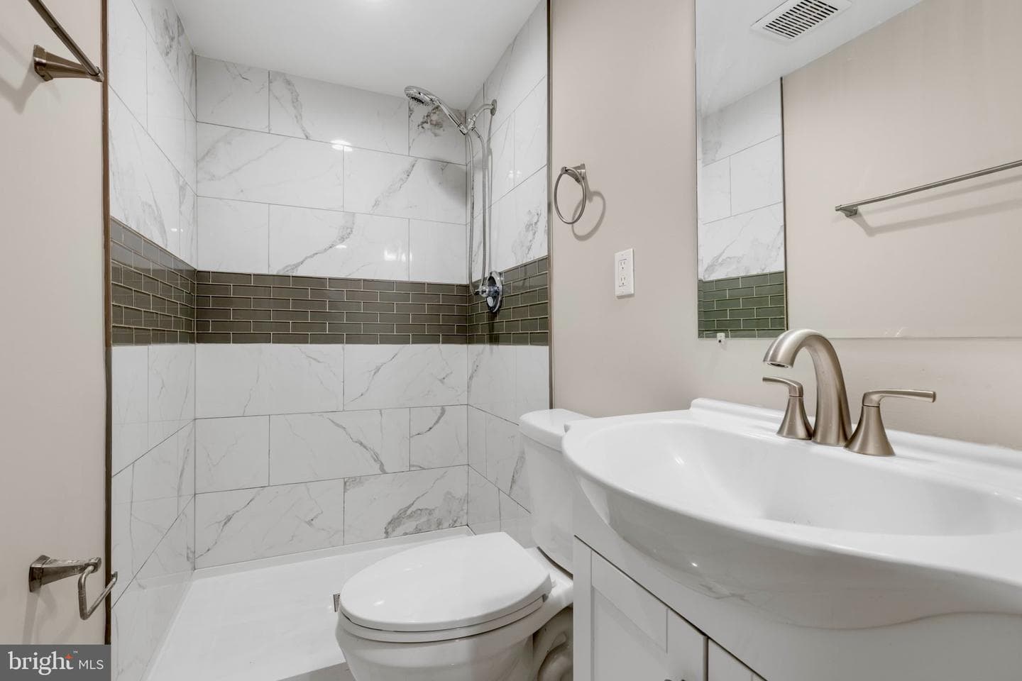 145 N Monastery Avenue photo 28
