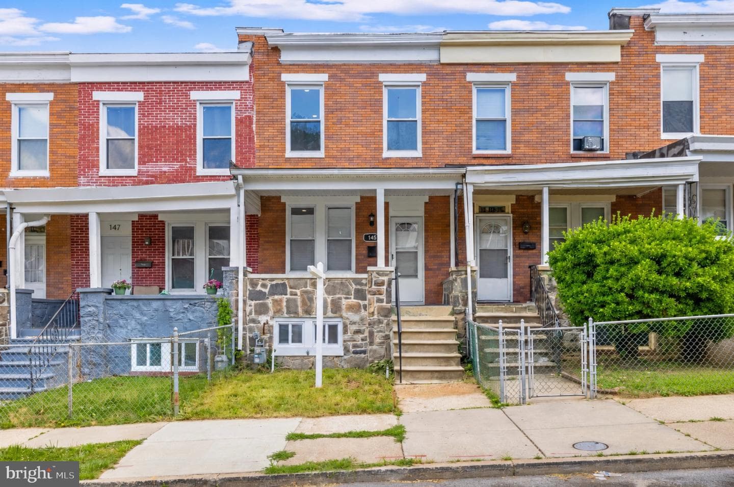 145 N Monastery Avenue photo 46
