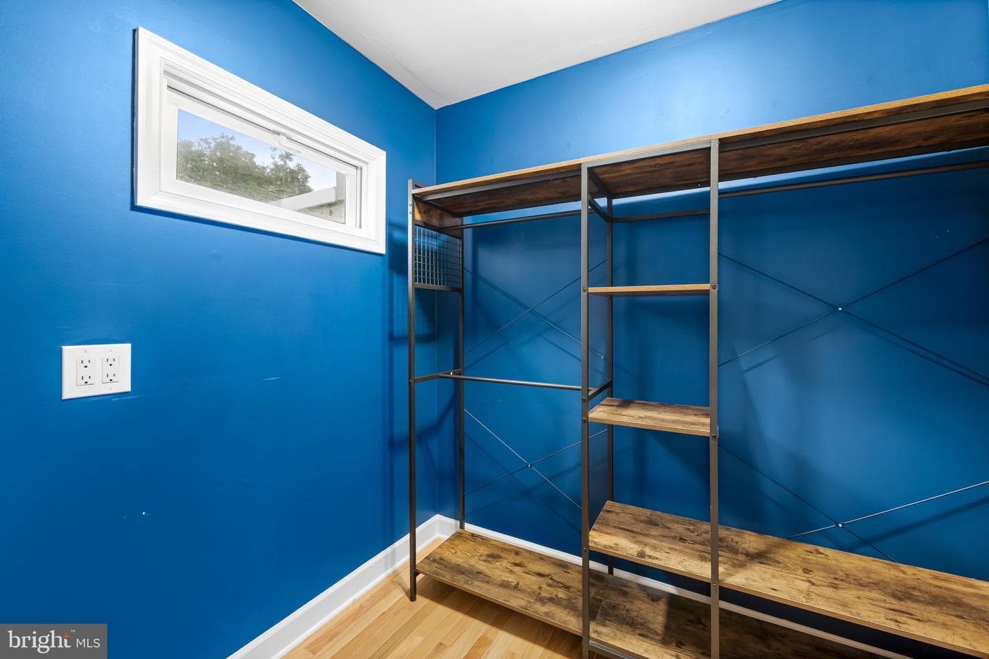 3527 Falls Road photo 16