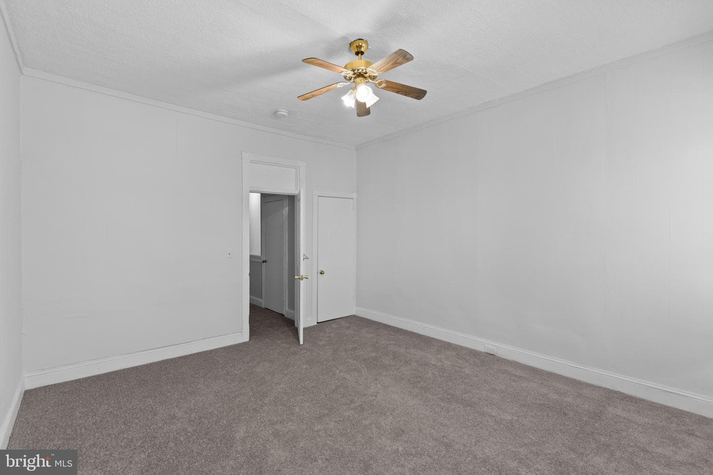 2319 Jefferson Street photo 25