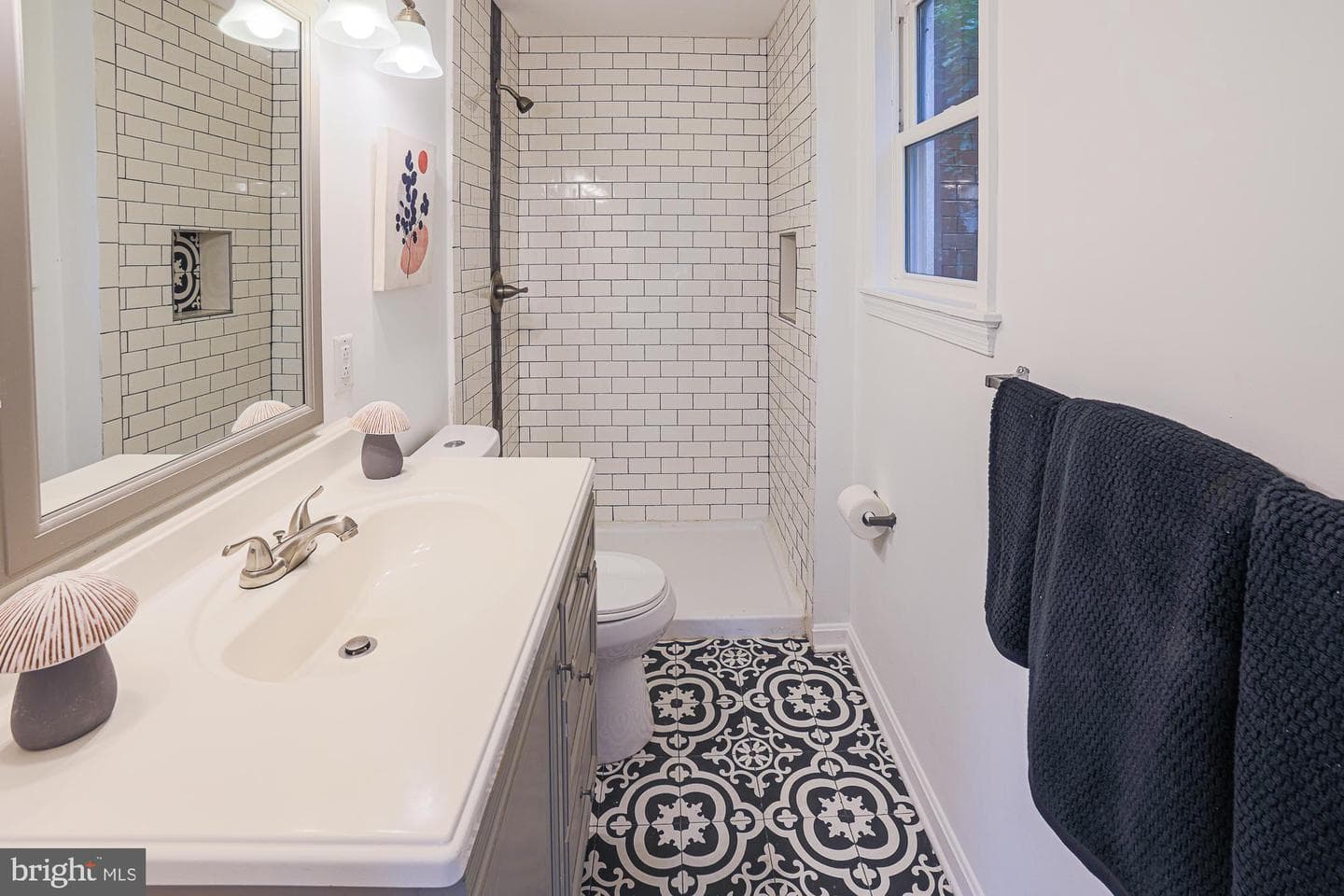 410 Kingston Road photo 21