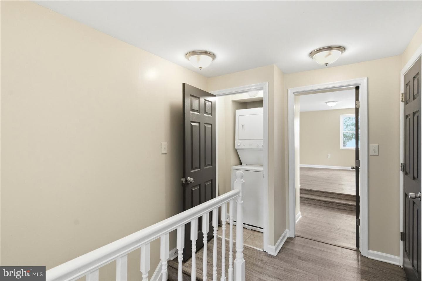 1224 E Eager Street photo 17