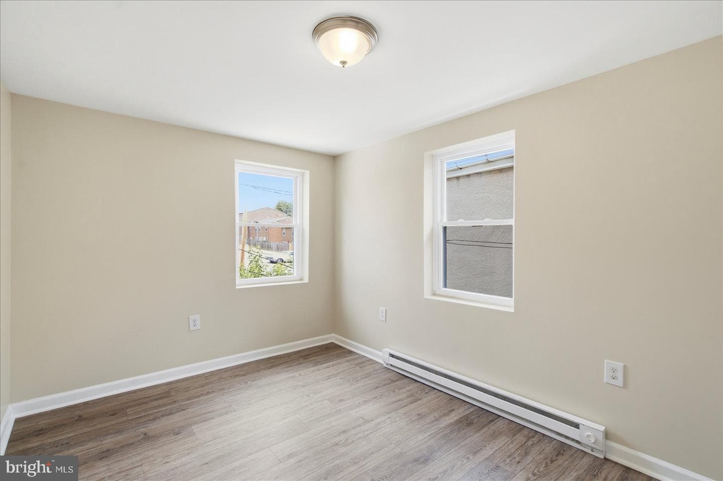 1224 E Eager Street photo 20