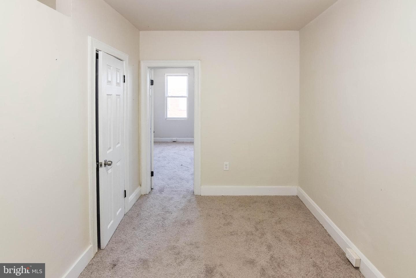 2606 Grogan Avenue photo 10