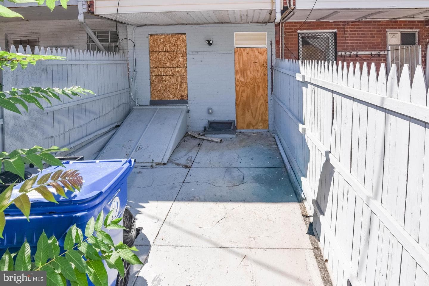 2606 Grogan Avenue photo 32