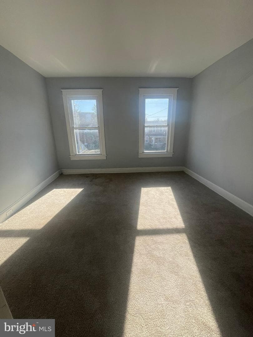 2702 W Baltimore Street photo 1