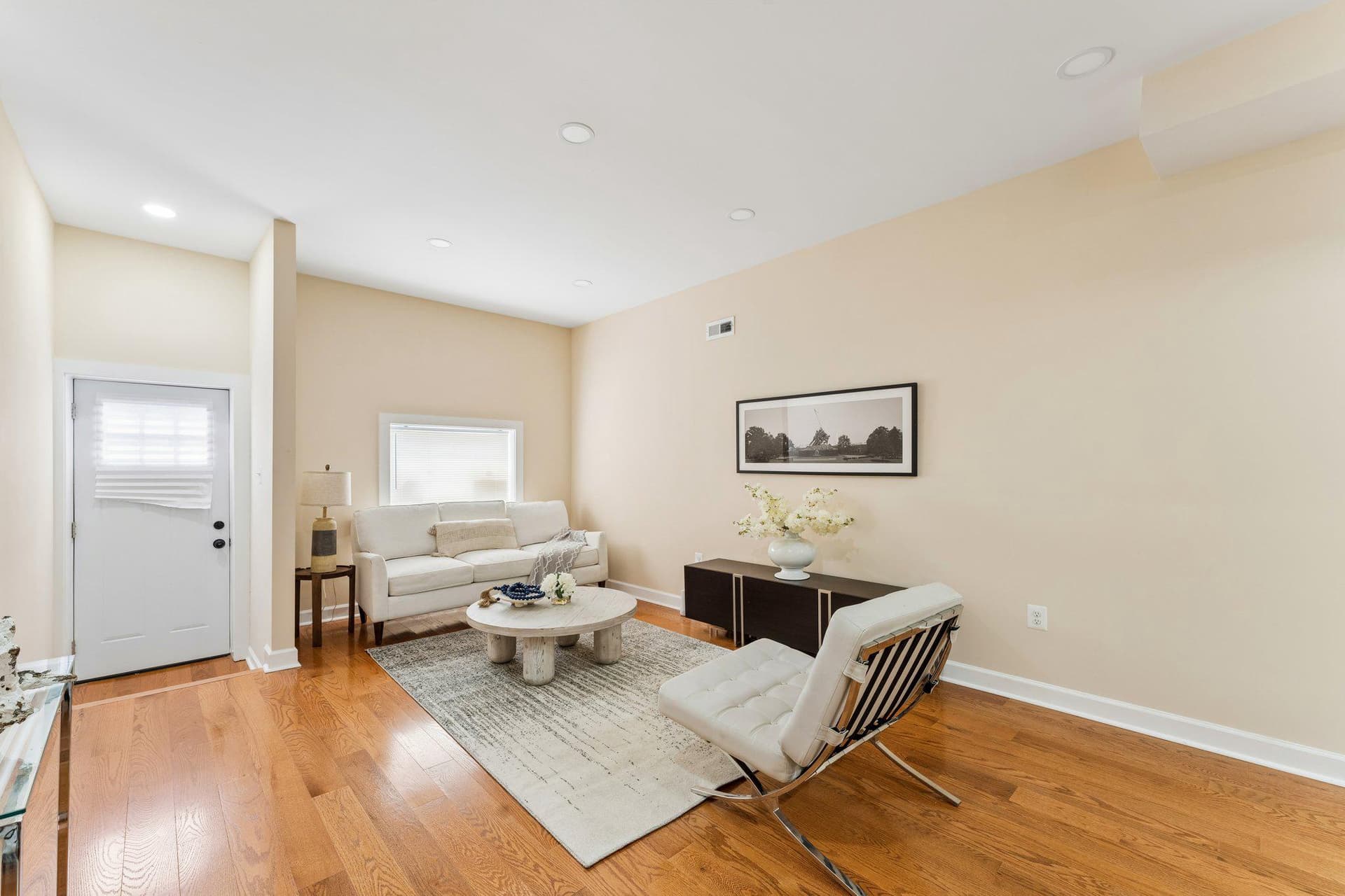 921 N Patterson Park Avenue photo 8
