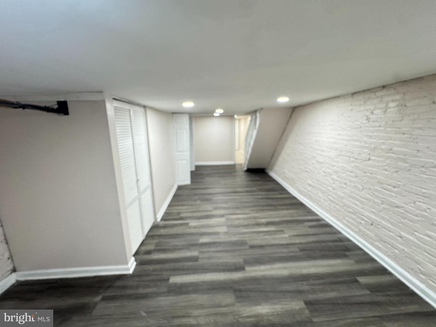 2627 Barclay Street photo 18