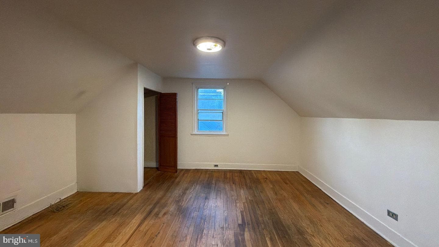 3608 Glenarm Avenue photo 28